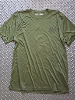 Fintech Men's Olive Crew Neck Short Sleeve Tee